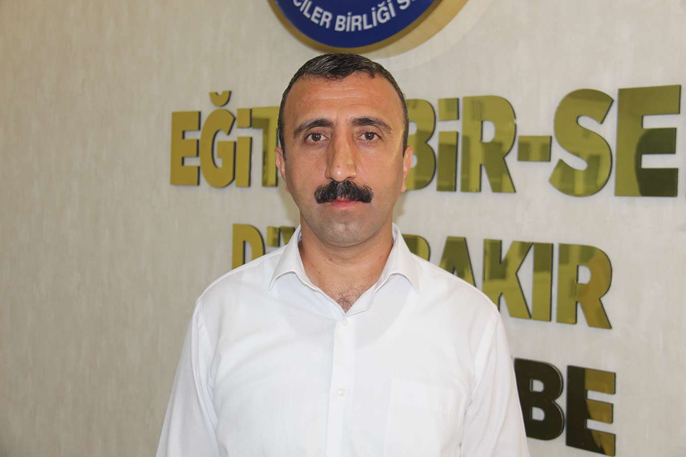 Eğitim-Bir-Sen: Güvenlik soruşturmasında yüzlerce okul yöneticisi adayımız elendi Eğitim-Bir-Sen: Güvenlik soruşturmasında yüzlerce okul yöneticisi adayımız elendi